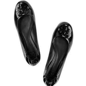TORY BURCH Reva patent leather black flats